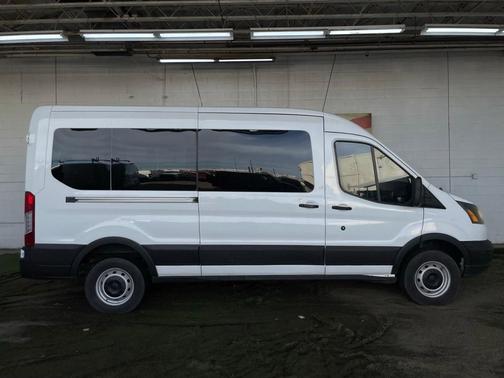 2018 Ford Transit-350 XL