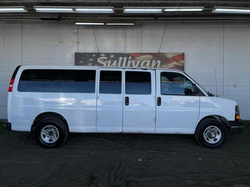 2014 Chevrolet Express 3500 LT