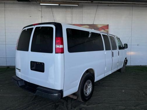 2014 Chevrolet Express 3500 LT