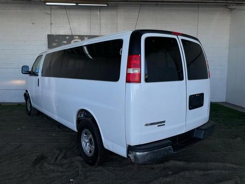 2014 Chevrolet Express 3500 LT