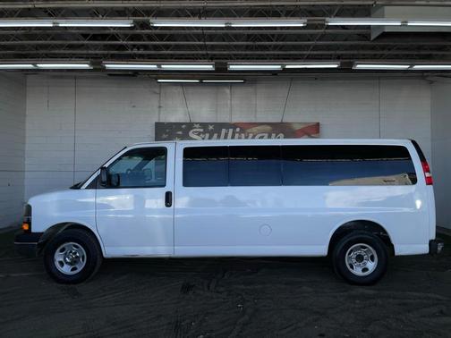 2014 Chevrolet Express 3500 LT
