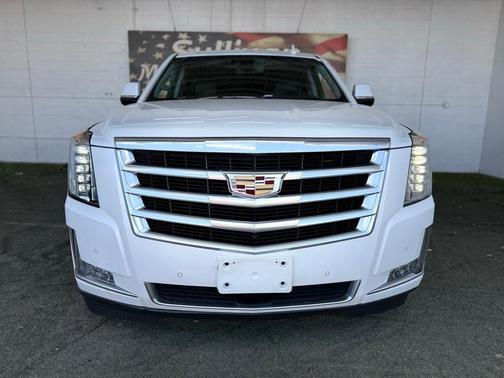 2016 Cadillac Escalade ESV Premium