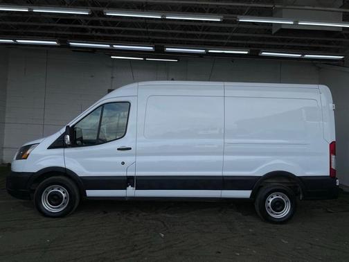 2021 Ford Transit-250 Base