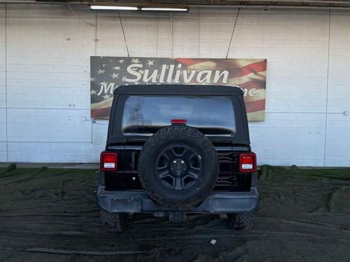 2018 Jeep Wrangler Unlimited Sport