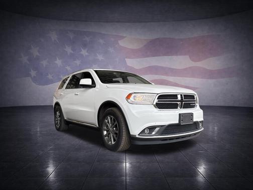 White Knuckle 2018 Dodge Durango SXT