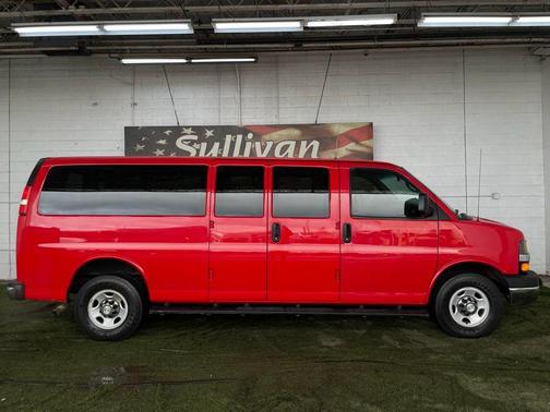 2015 Chevrolet Express 3500 LS