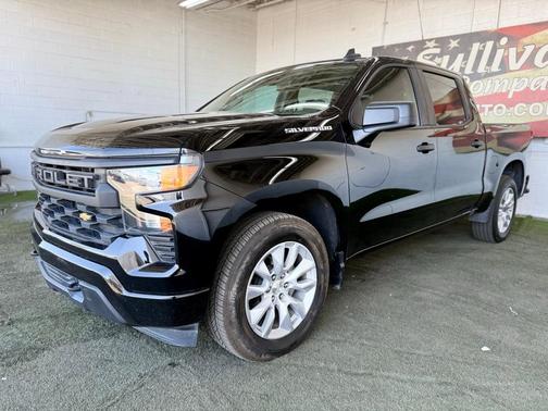 2022 Chevrolet Silverado 1500 Custom