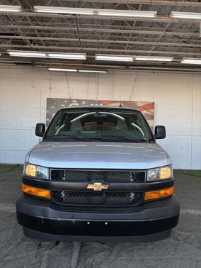 2020 Chevrolet Express 2500 LS