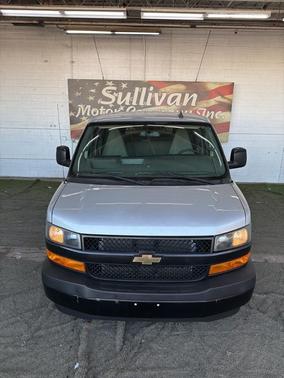 2020 Chevrolet Express 2500 LS
