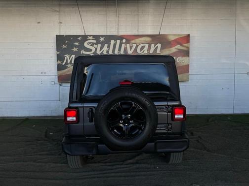 2022 Jeep Wrangler Unlimited Sport