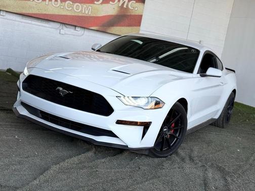 2018 Ford Mustang EcoBoost