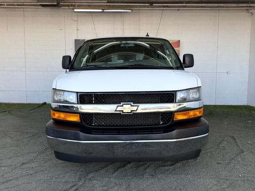 2023 Chevrolet Express 2500 Work Van