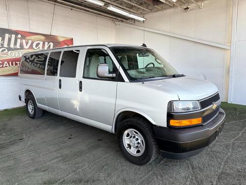 2019 Chevrolet Express 3500 LS