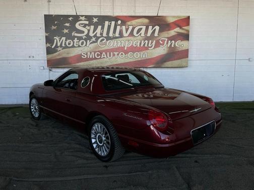 2004 Ford Thunderbird 