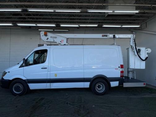 2017 Mercedes-Benz Sprinter 3500 144 WB Standard Roof Cargo