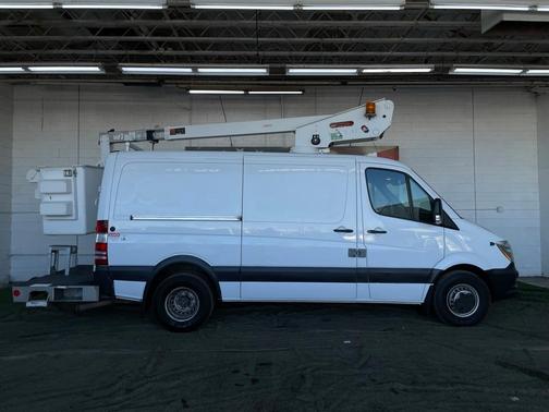 2017 Mercedes-Benz Sprinter 3500 144 WB Standard Roof Cargo