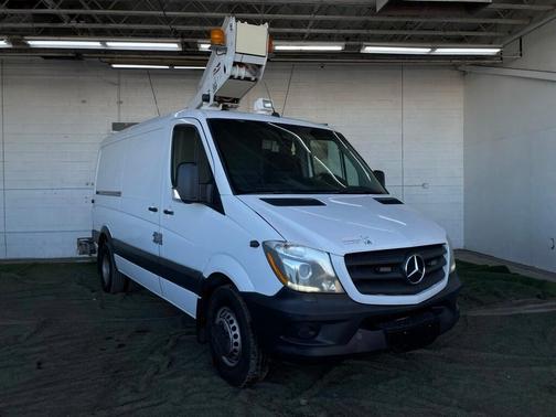 2017 Mercedes-Benz Sprinter 3500 144 WB Standard Roof Cargo