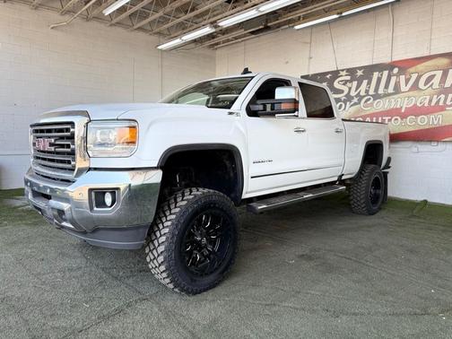 2019 GMC Sierra 2500 SLT