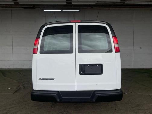 2017 Chevrolet Express 3500 Work Van