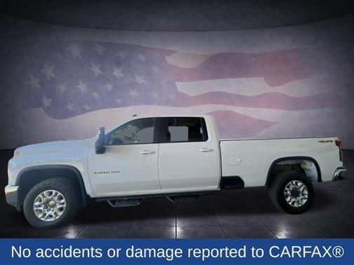 Summit White 2022 Chevrolet Silverado 2500 LT