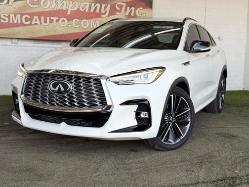 2025 INFINITI QX55 LUXE