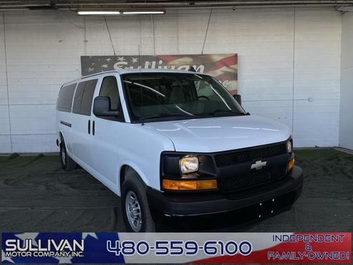 2017 Chevrolet Express 3500 LS