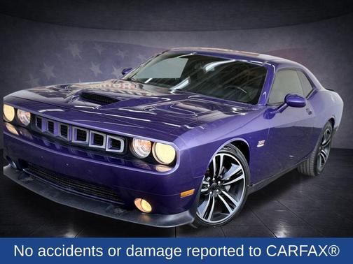 2013 Dodge Challenger SRT8 Core