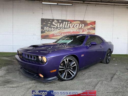 2013 Dodge Challenger SRT8 Core