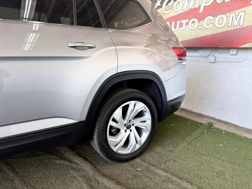 2021 Volkswagen Atlas 3.6 V6 SE w/ Technology