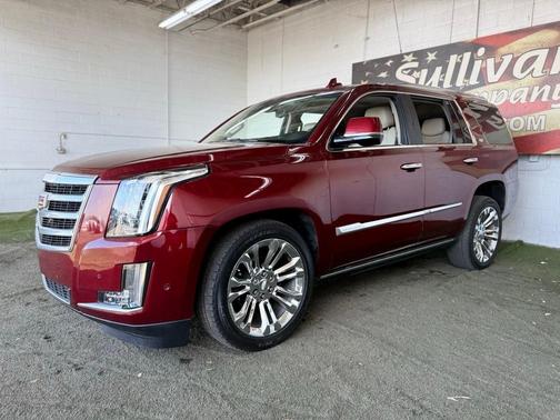 2019 Cadillac Escalade Premium Luxury