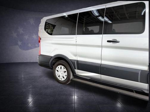 2015 Ford Transit-150 XLT