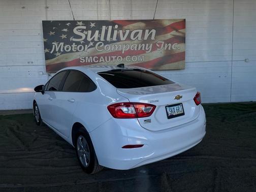 2018 Chevrolet Cruze LS