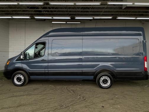 2019 Ford Transit-250 Base