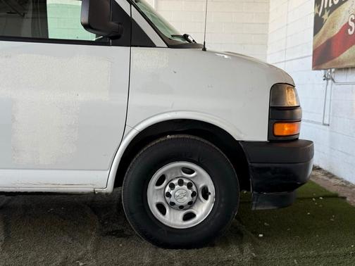 2018 Chevrolet Express 2500 Work Van