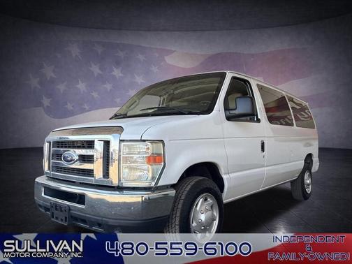 Oxford White 2012 Ford E350 Super Duty XLT