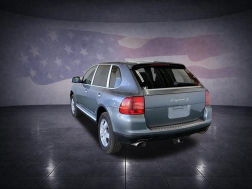 2004 Porsche Cayenne S