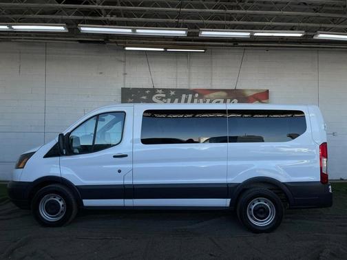 2017 Ford Transit-150 XL