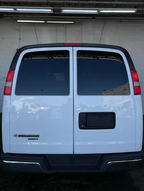 2016 Chevrolet Express 3500 LT