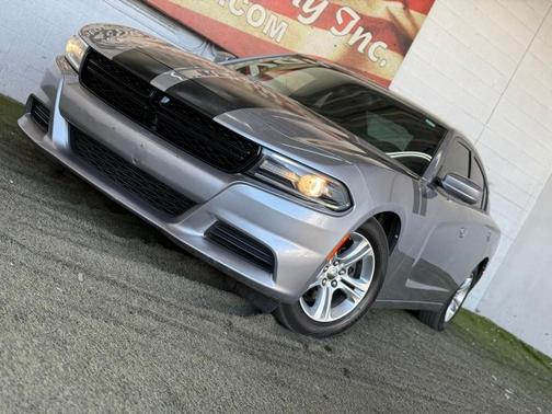 2015 Dodge Charger SE