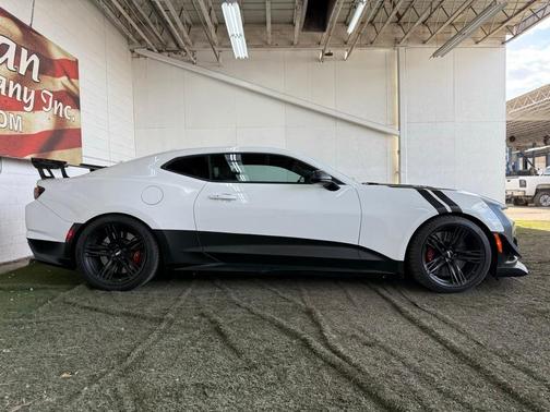 2021 Chevrolet Camaro ZL1