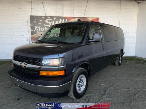 2017 Chevrolet Express 3500 LT