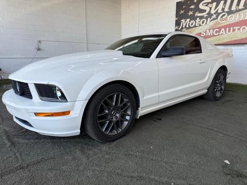 2007 Ford Mustang GT Deluxe