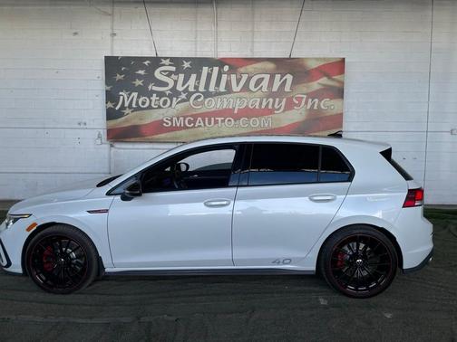 2023 Volkswagen Golf GTI 2.0T 40th Anniversary Edition