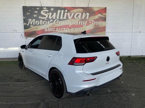 2023 Volkswagen Golf GTI 2.0T 40th Anniversary Edition