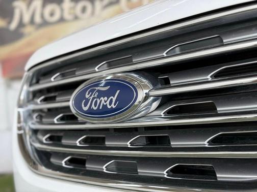 2019 Ford Edge SE
