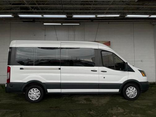 2015 Ford Transit-350 XL