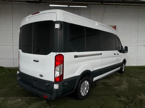 2015 Ford Transit-350 XL