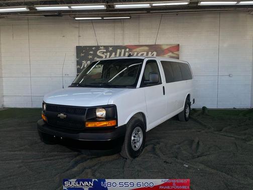2017 Chevrolet Express 2500 LS