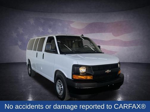 2017 Chevrolet Express 2500 LS