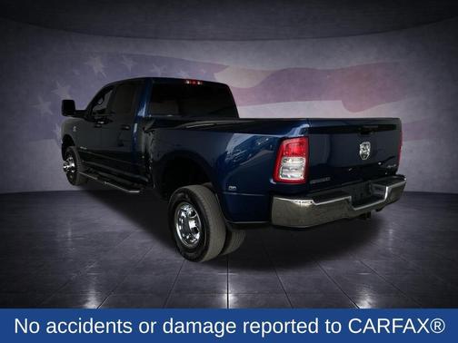 Patriot Blue Pearlcoat 2024 RAM 3500 Big Horn